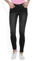 Women's Jeans upto 90% off